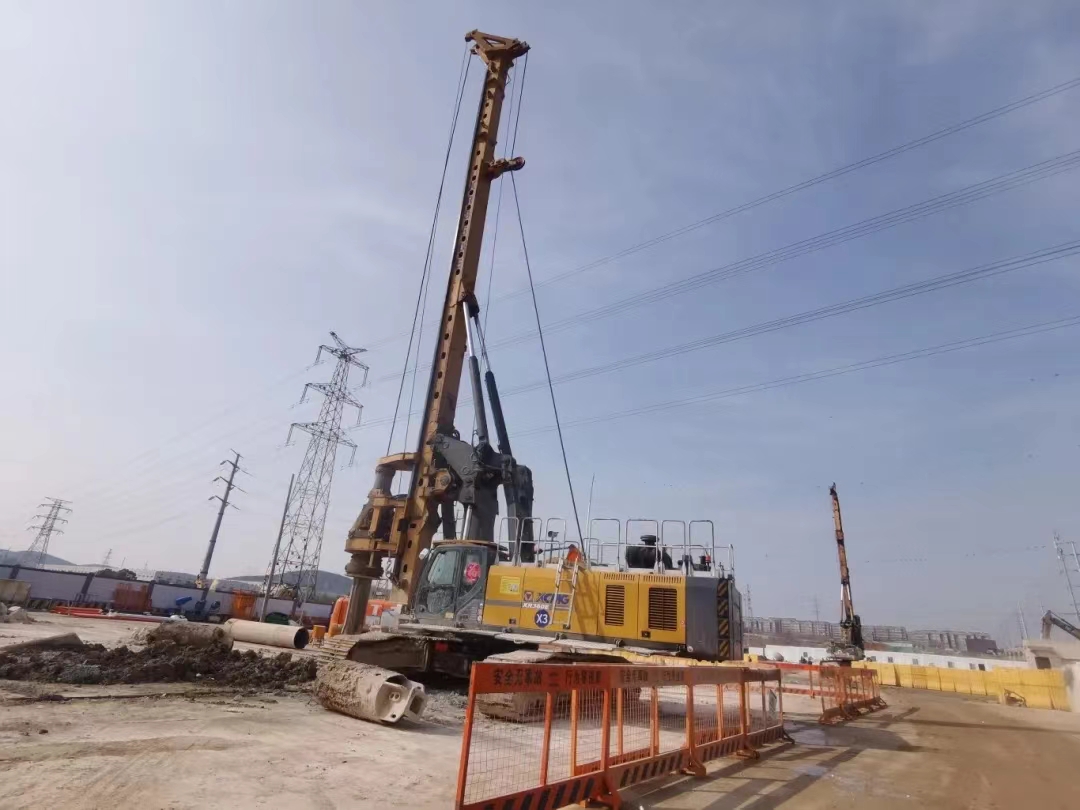 我的地盤我承包！徐工旋挖鉆機(jī)助建徐州地鐵站